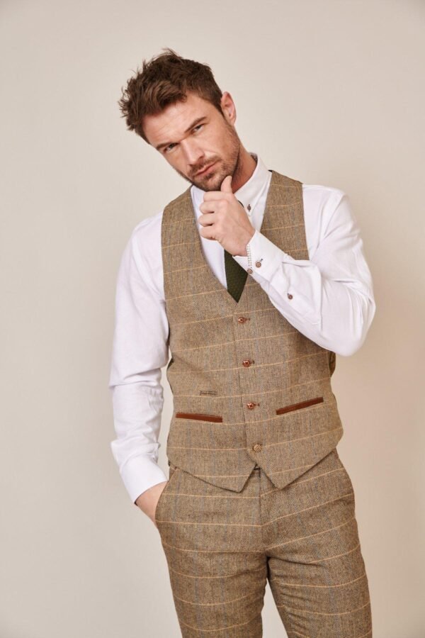 The WHU Collection - TED Tan Tweed Check Three Piece Suit As Worn By Lukasz Fabianski - Image 11